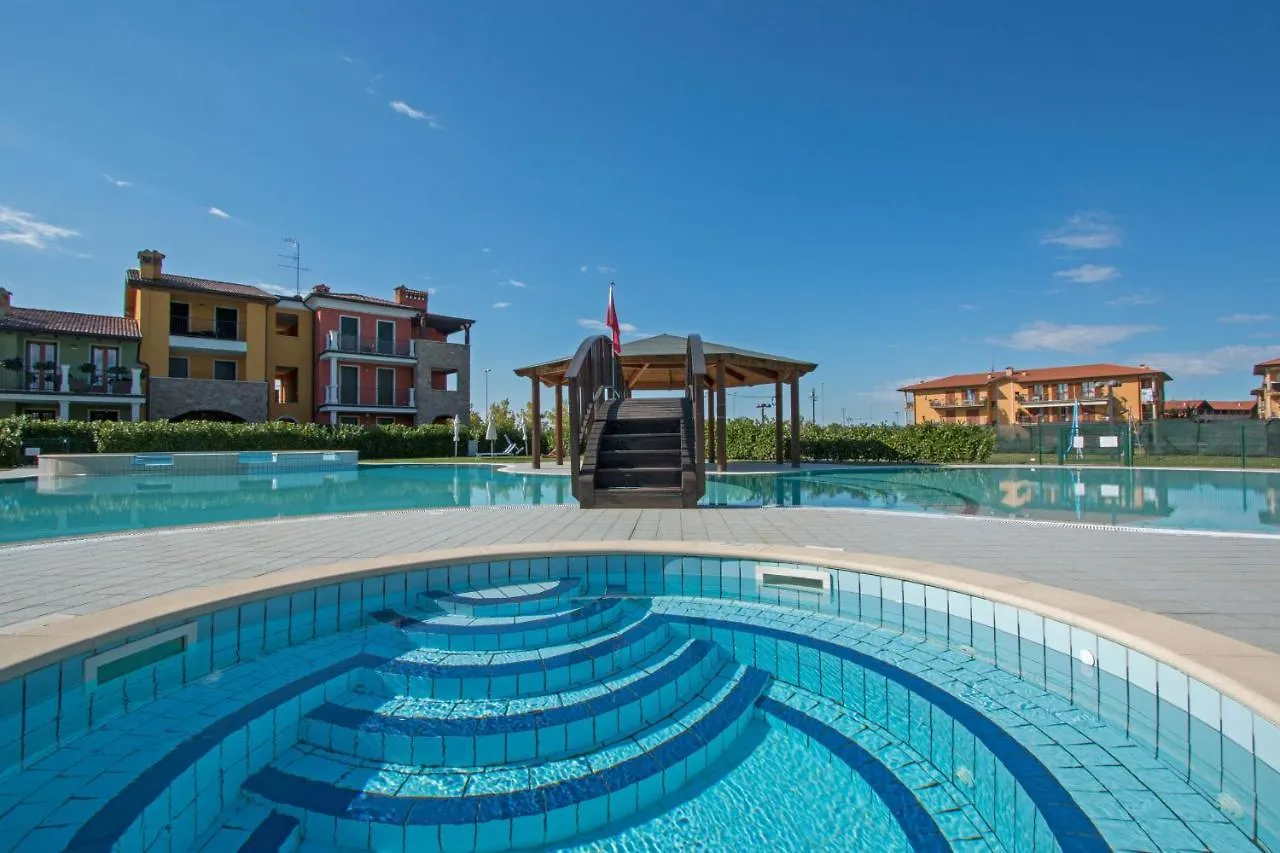 Baglio degli Ulivi 3 Apartment by Wonderful Italy Sirmione