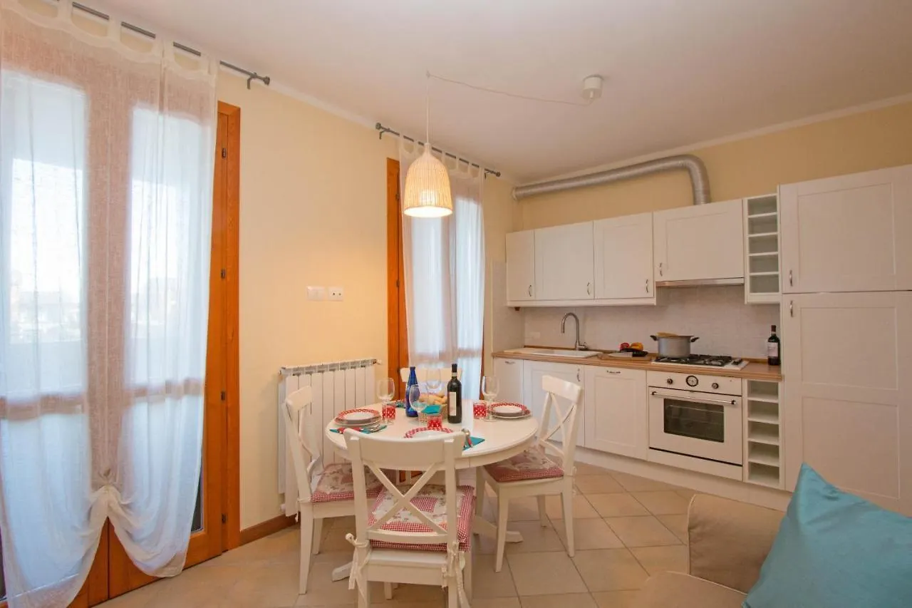 Baglio degli Ulivi 3 Apartment by Wonderful Italy Sirmione 0*,