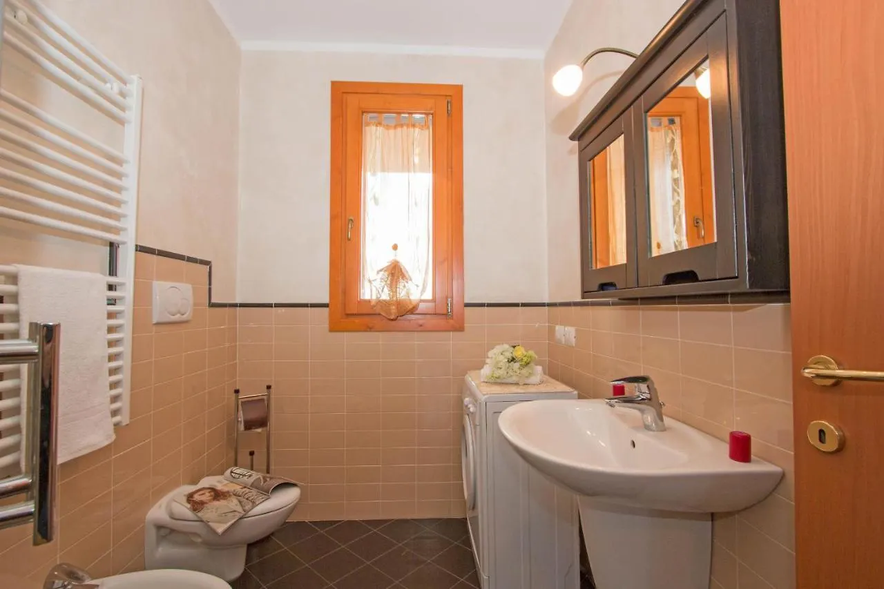 Baglio degli Ulivi 3 Apartment by Wonderful Italy Sirmione
