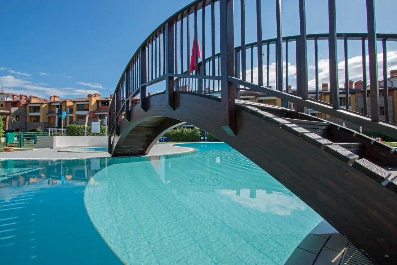 Baglio degli Ulivi 3 Apartment by Wonderful Italy Sirmione